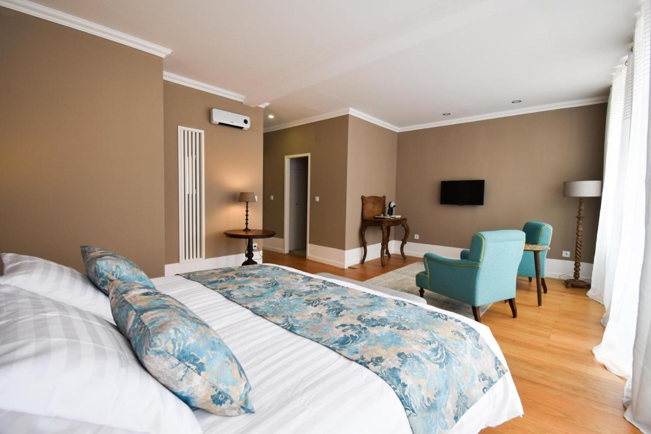 Charme 19 Bed & Breakfast Коимбра Екстериор снимка